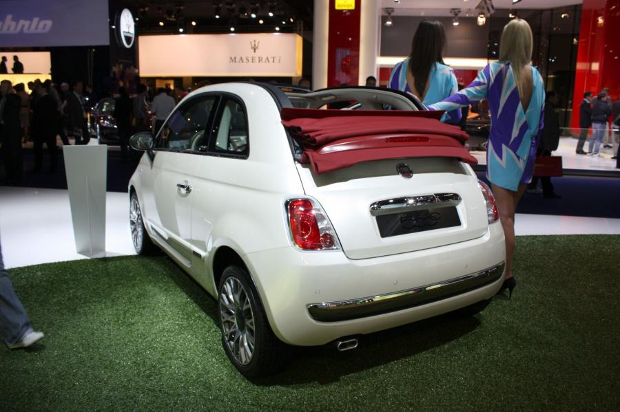  Fiat 500C 2010 года  (фото 19 из 25)